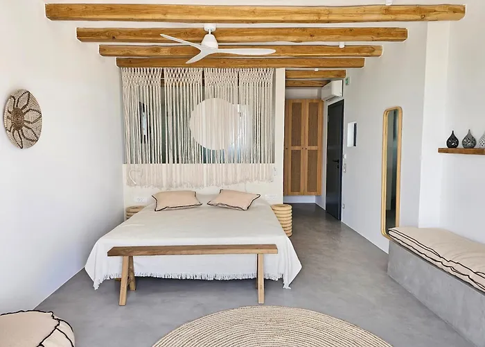 Lefki Sokolata Koufonisia